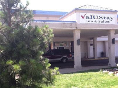 Valustay Inn & Suites Pueblo Exterior foto